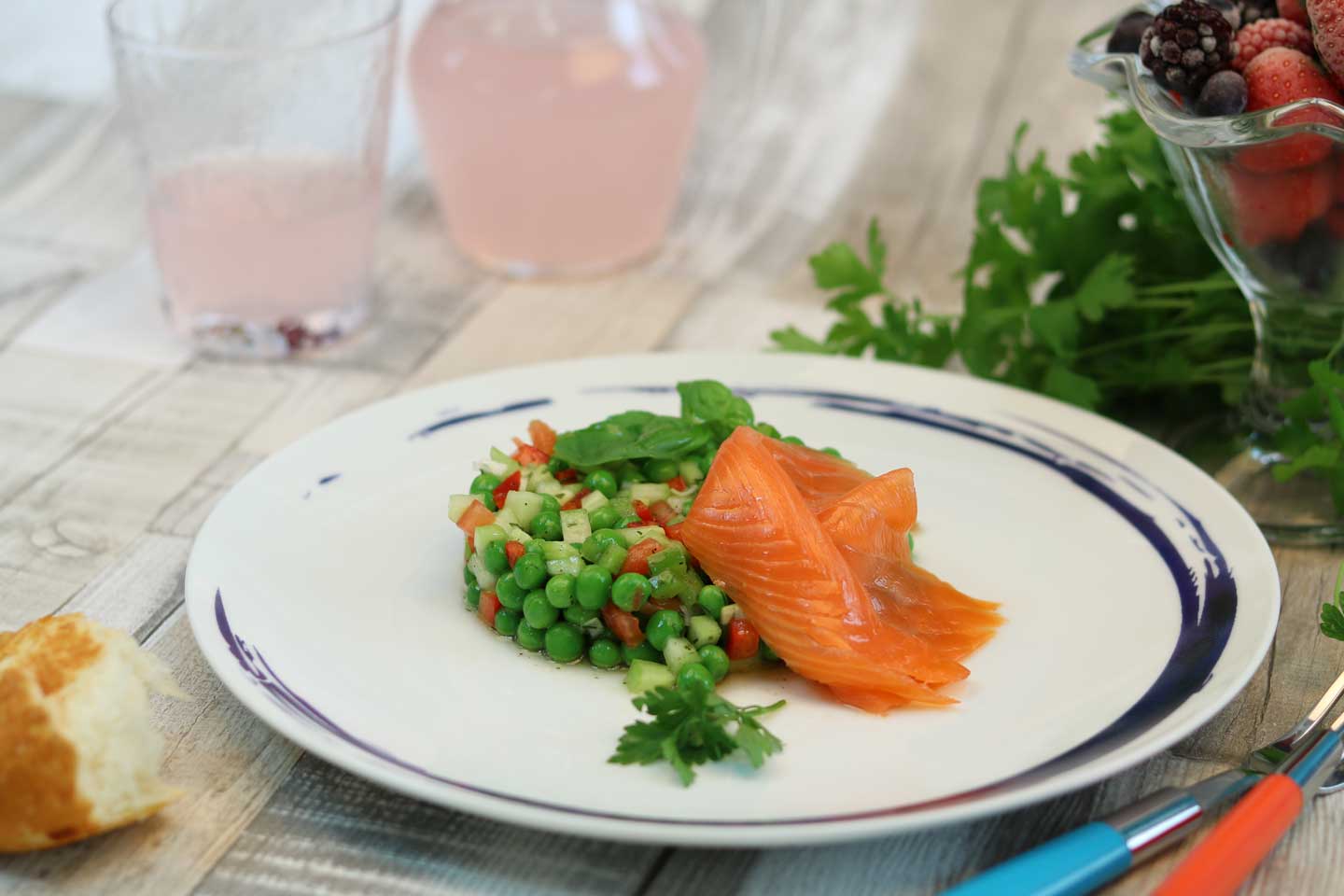 Smoked Salmon Salad Recipe with Garden Peas&nbsp;