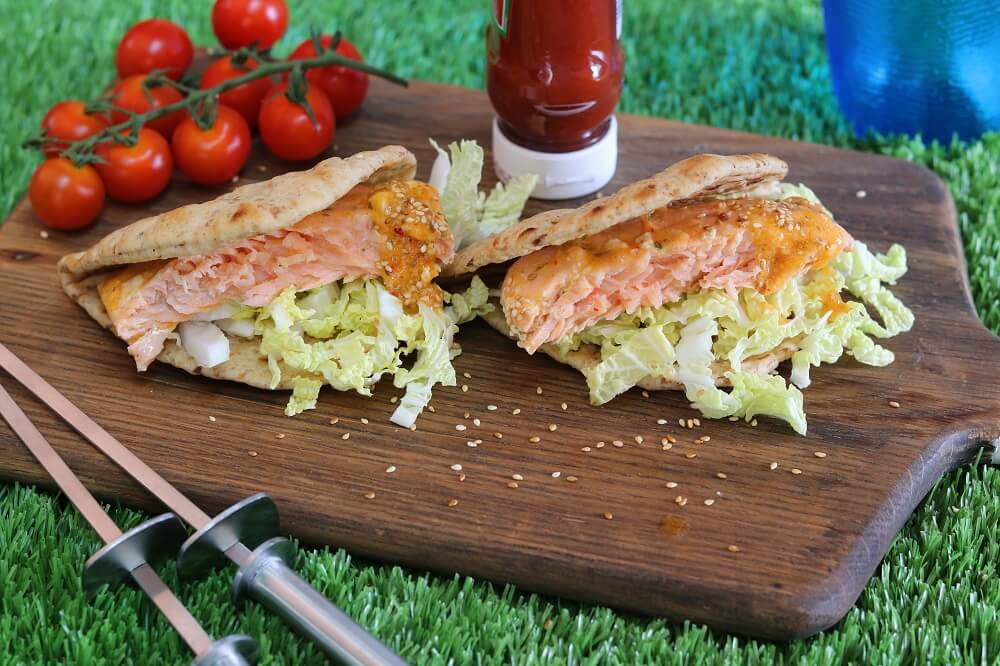 Salmon & Sweet Chilli Pita