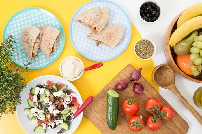Chicken Pittas Recipe With Greek Salad