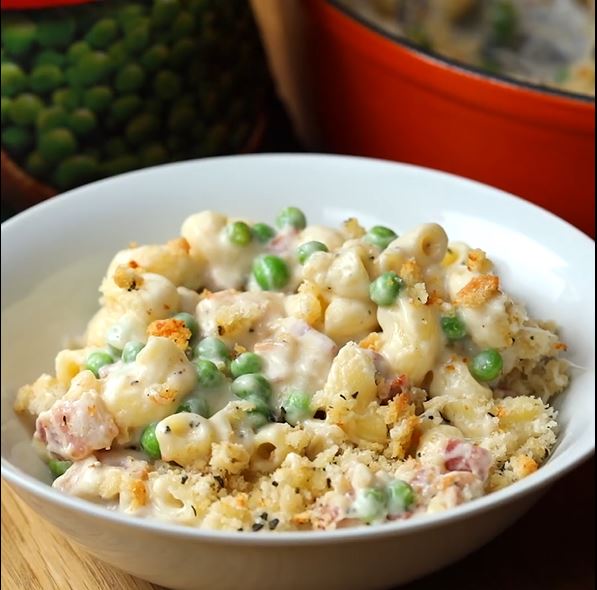 Four Cheese Mac and Cheese with Peas